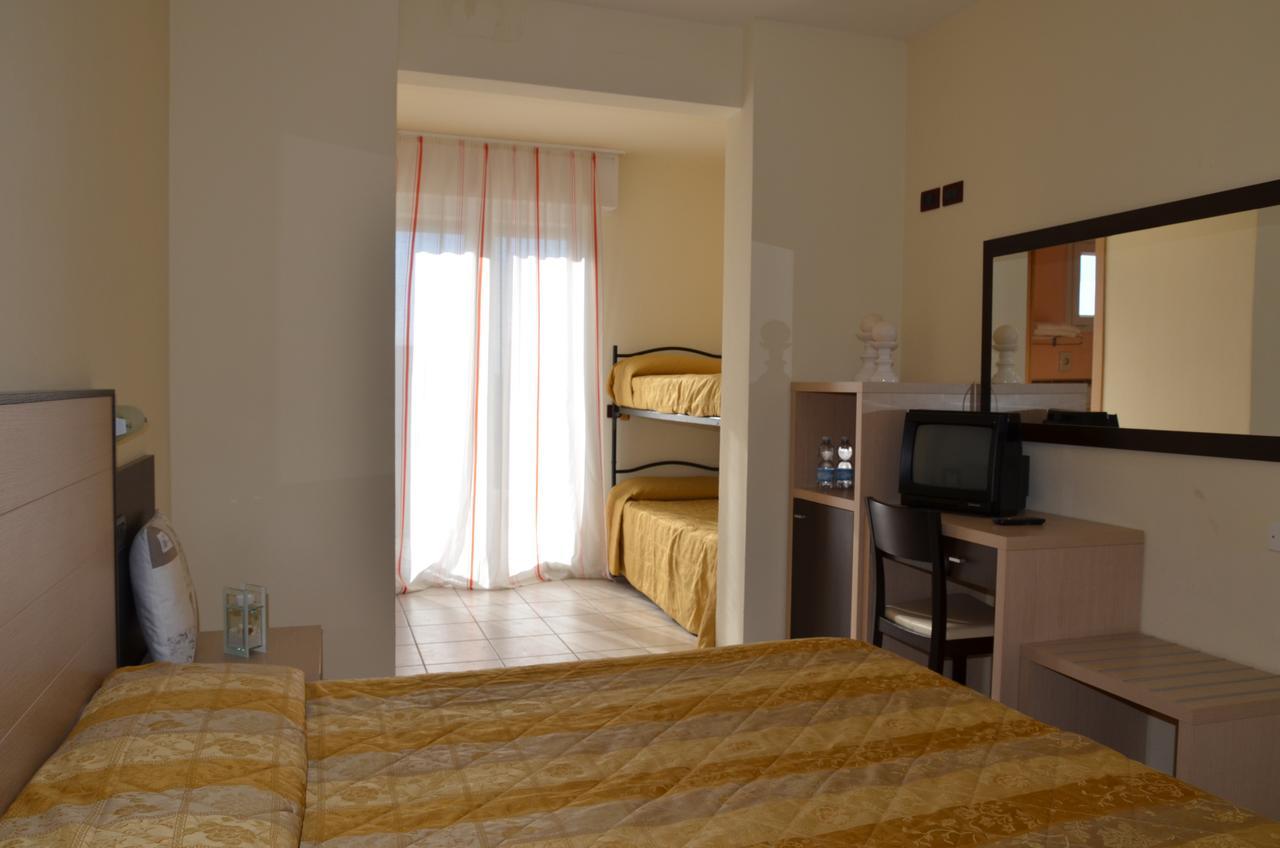 Hotel Mirage มิลาโน แมริตทิมา ภายนอก รูปภาพ