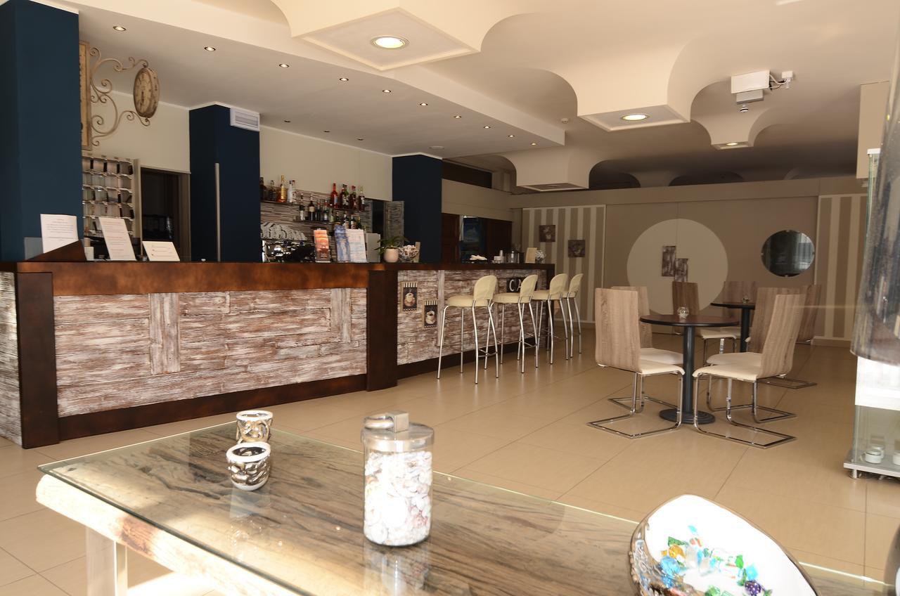 Hotel Mirage มิลาโน แมริตทิมา ภายนอก รูปภาพ